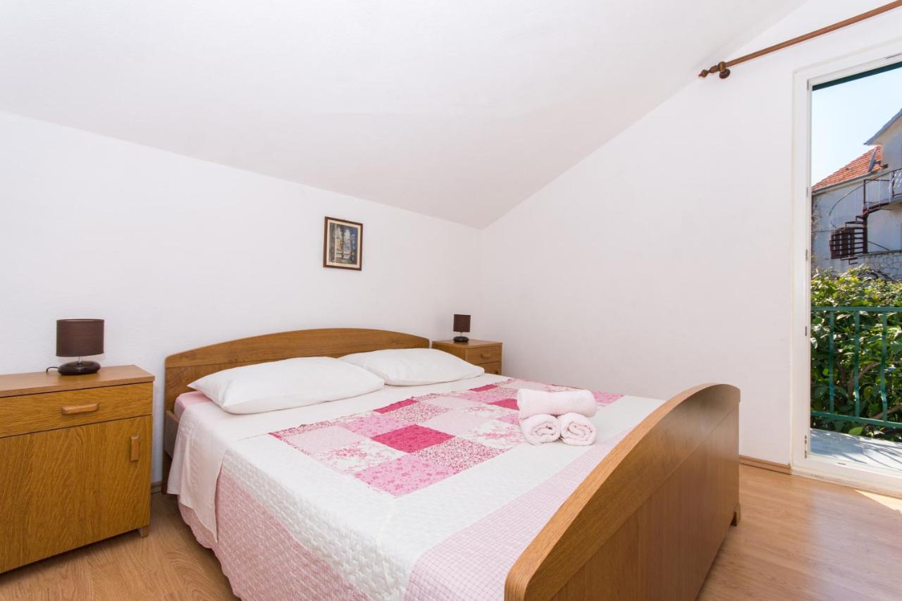 Apartments By The Sea Slatine, Ciovo - 1126 Trogir Bagian luar foto